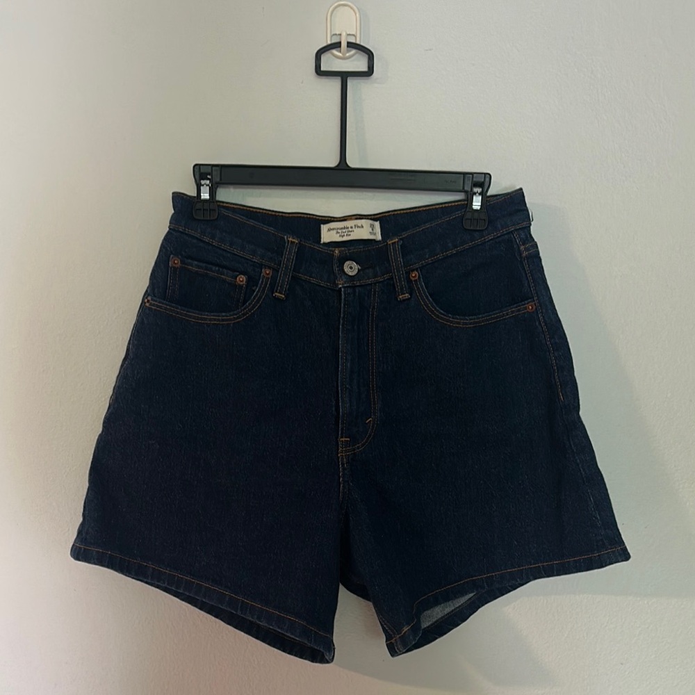 Abercrombie & Fitch High Rise Dad Short